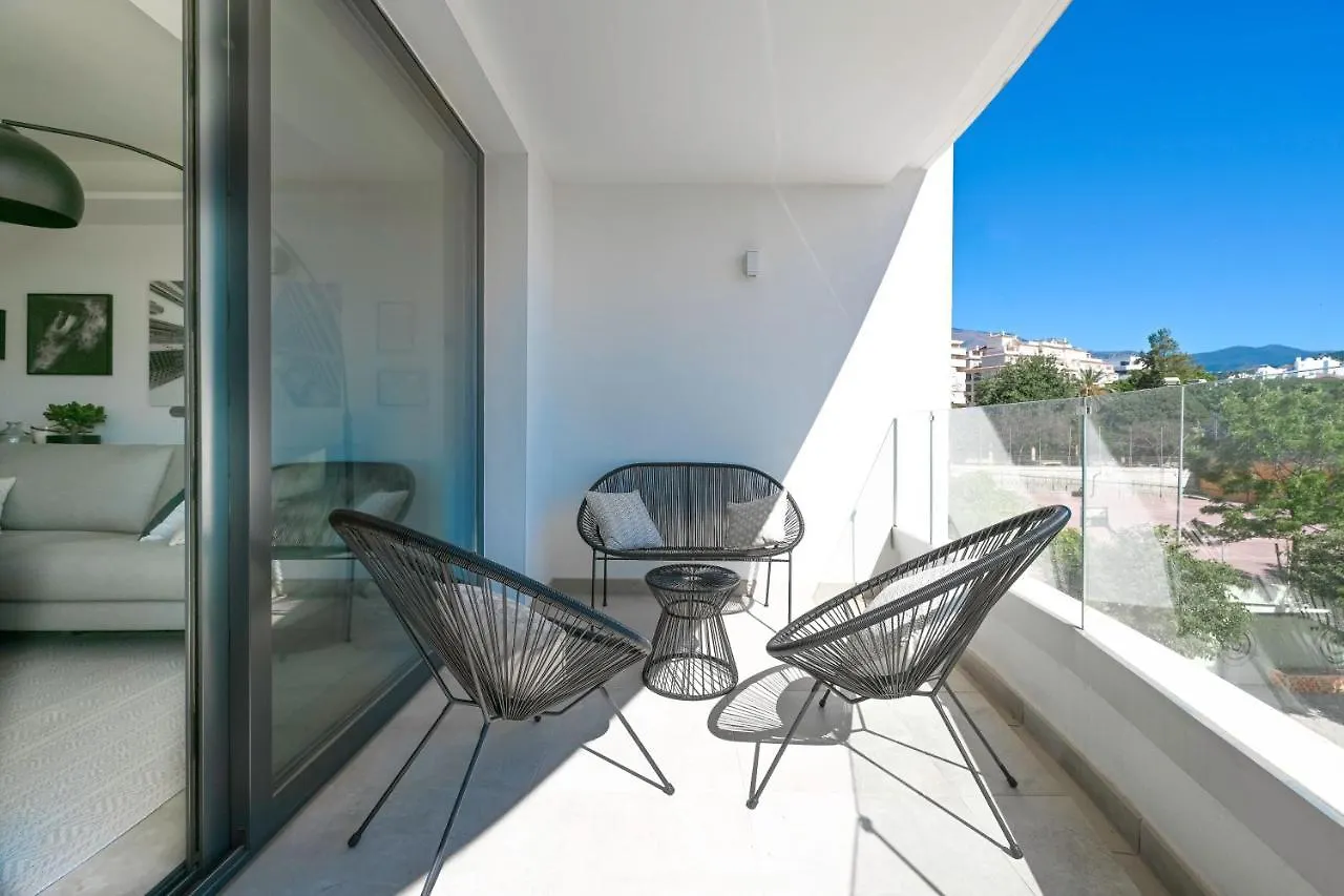Seashell Infinity Luxury Apartment 에스테포나 0*,  스페인