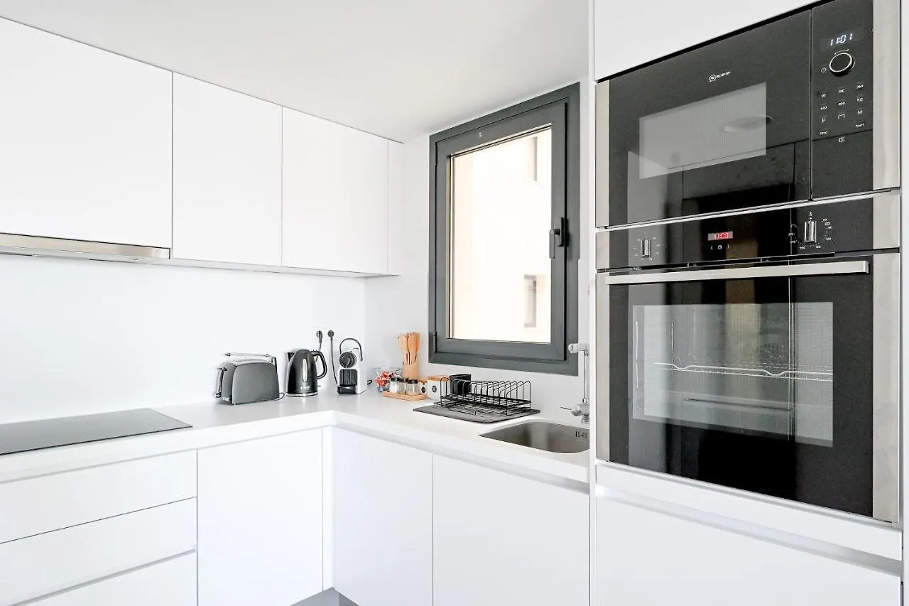 Seashell Infinity Luxury Apartment 에스테포나