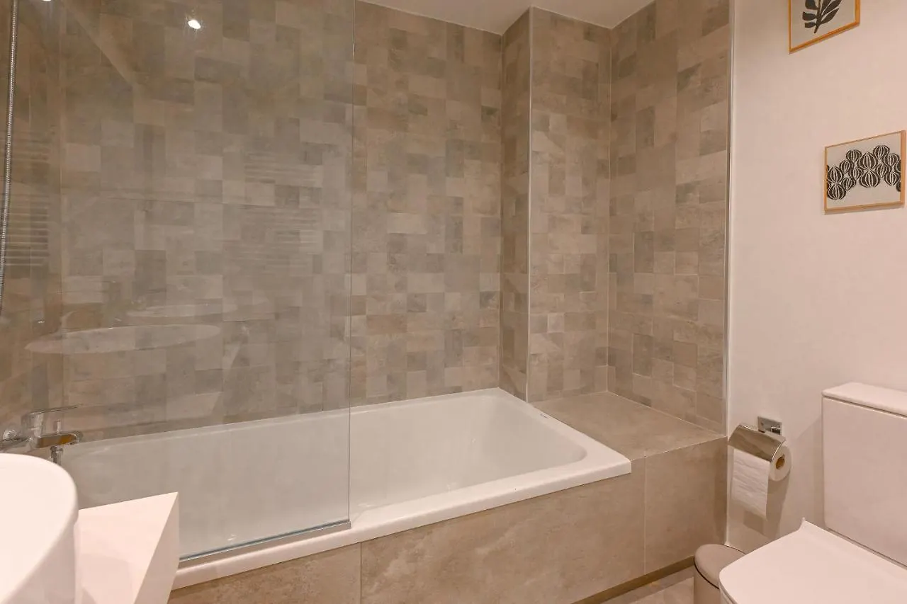 Seashell Infinity Luxury Apartment 에스테포나